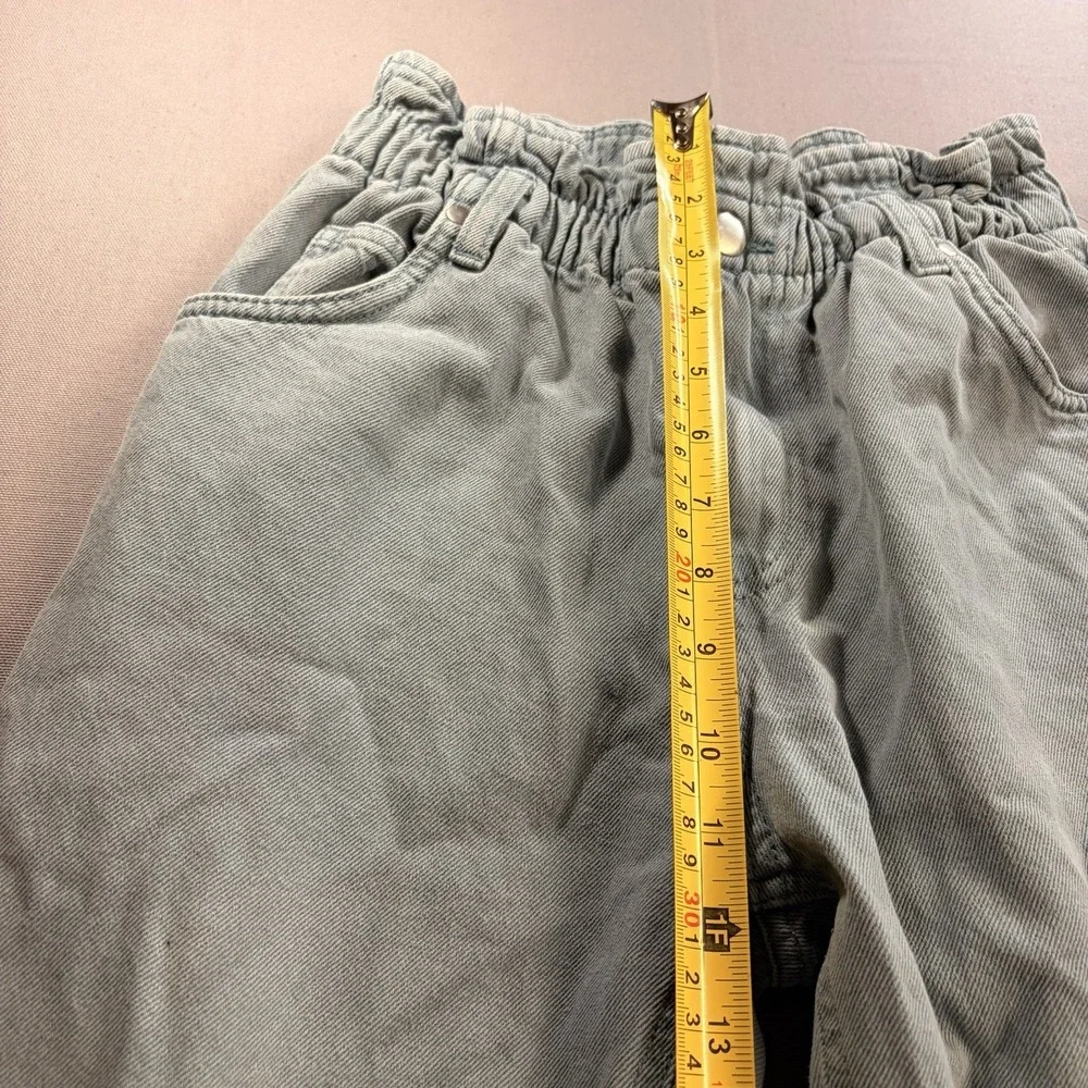Forever 21 Women’s Small Light Wash Jeans Elastic Waist High Rise Denim